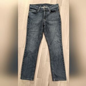 L.L. Bean Blue Straight Leg Favorite Fit Jeans Bean Fleo Medium Wash, Size 8